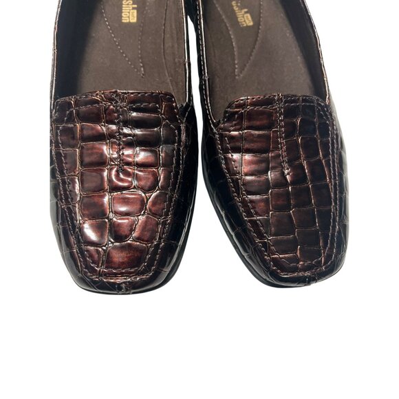 Clarks Metallic Brown Crocodile Print Loafers Size 9 Leather - Picture 2 of 10